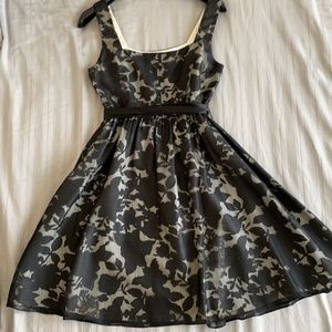 Black & white floral dress